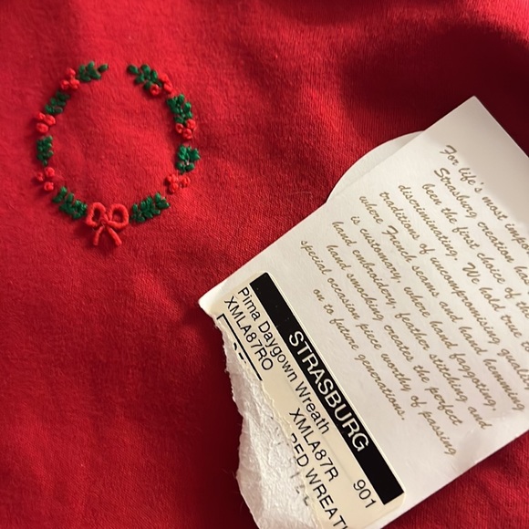 NWT STRASBURG Pima Daygown Newborn 0-3 mos Christmas Wreath Holiday Day Gown - Picture 5 of 5